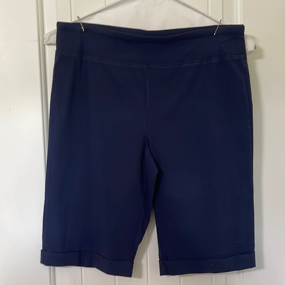 Allison Daley | Shorts | Allison Daley Navy Blue Bermuda Shorts Size 8 ...